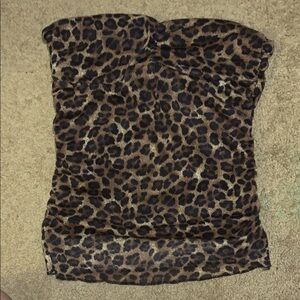 Leopard print sexy strapless top